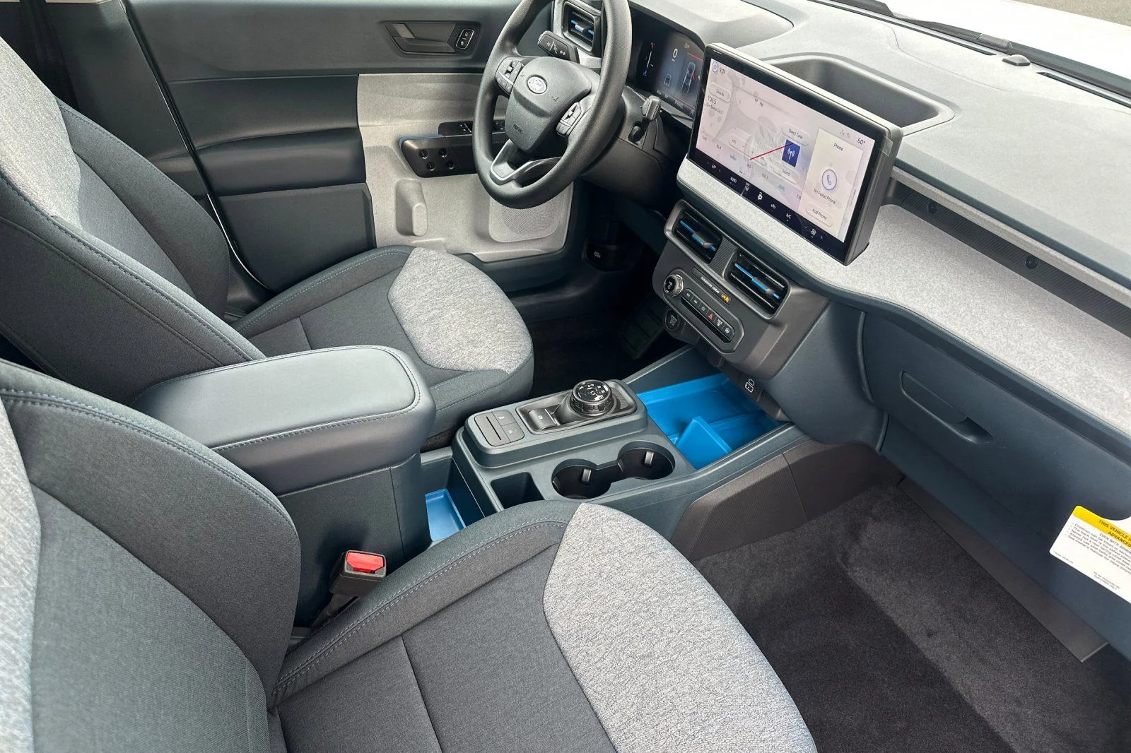 New 2026 Oxford White Ford XLT image 12