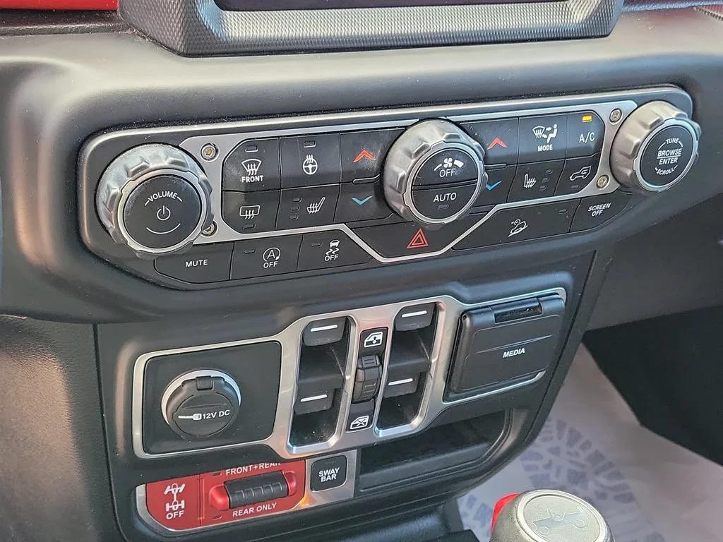 Used 2020 Red Jeep Rubicon image 16