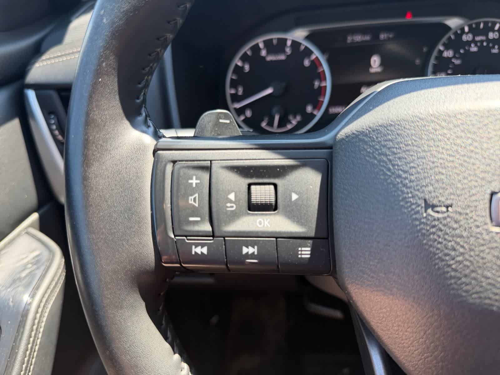 Used 2025 Gun Metallic Nissan SV image 13