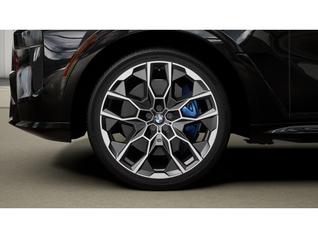 New 2027 Black BMW X7 M60i image 7