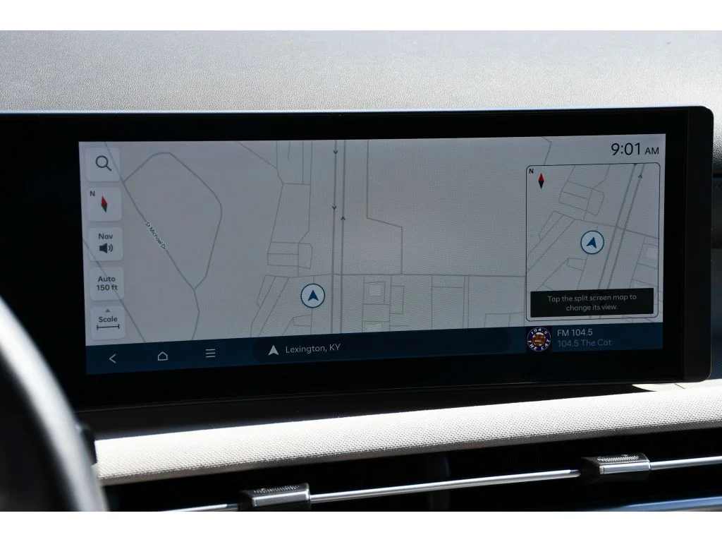 Used 2025 Blue Hyundai Limited image 20