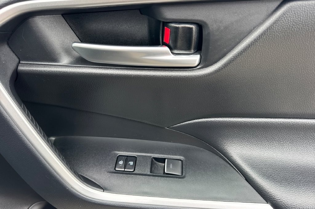 Used 2025 Black Toyota XLE image 22