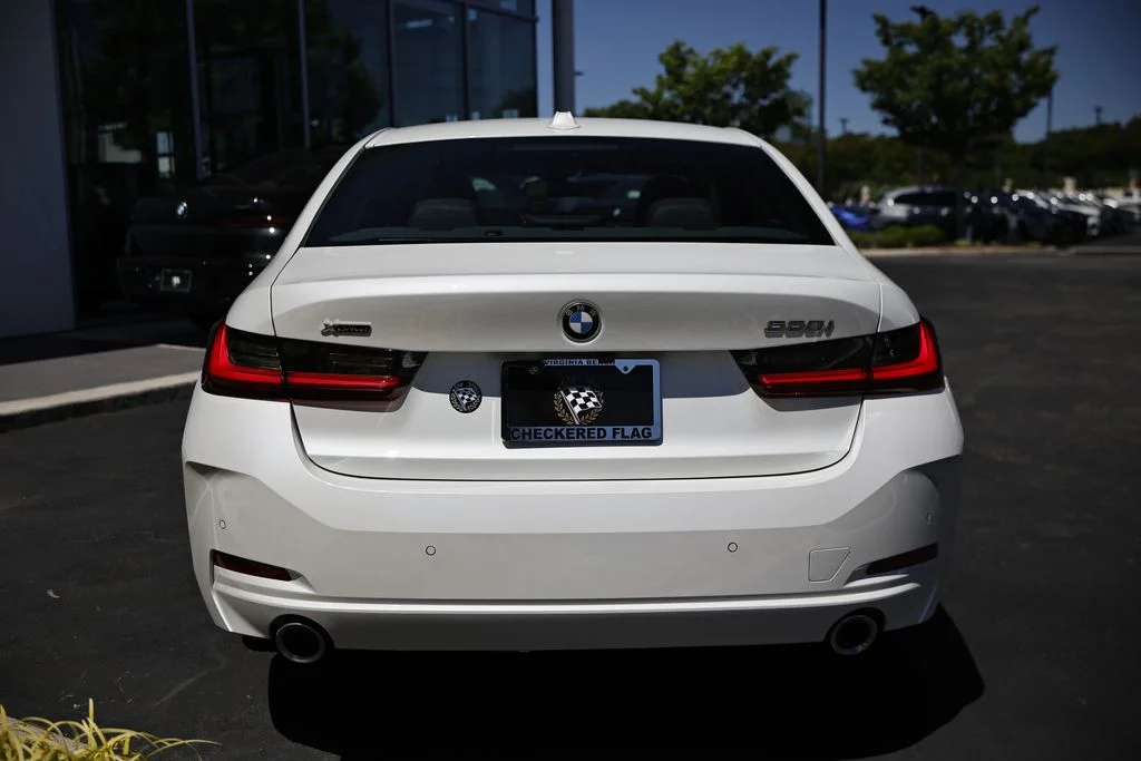 Used 2026 Mineral White Metallic BMW 330i xDrive image 11