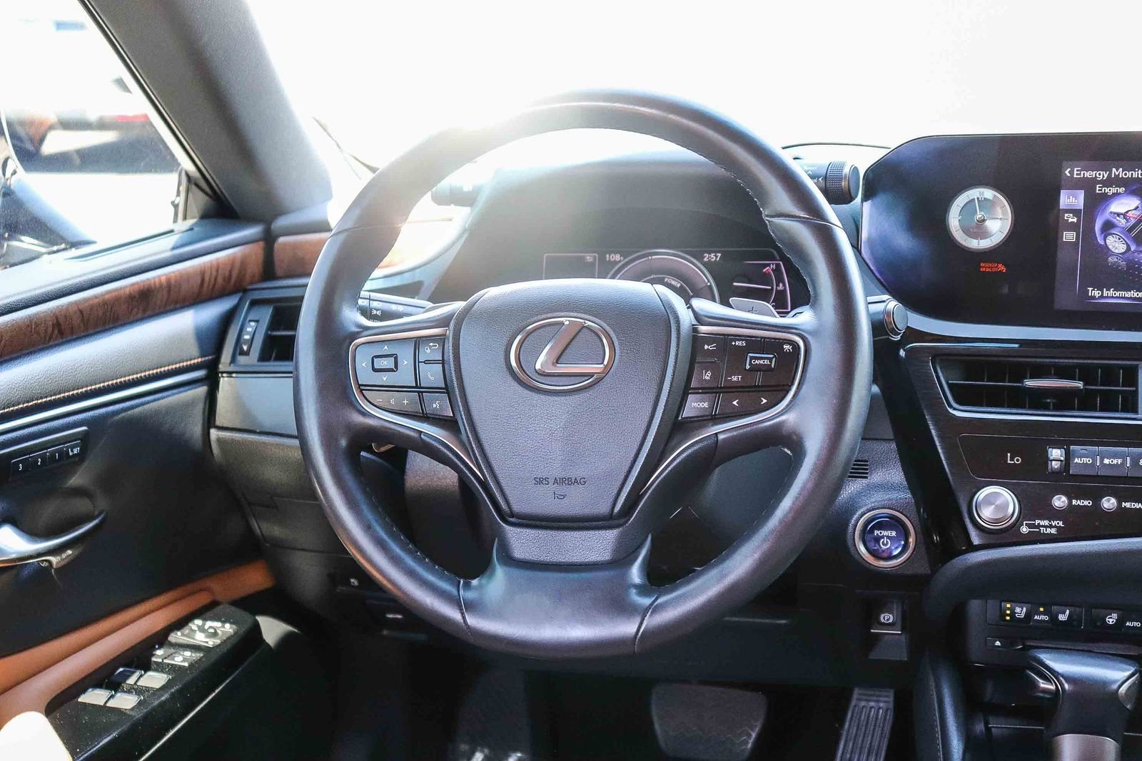 Certified Used 2022 Silver Lexus 300h image 17