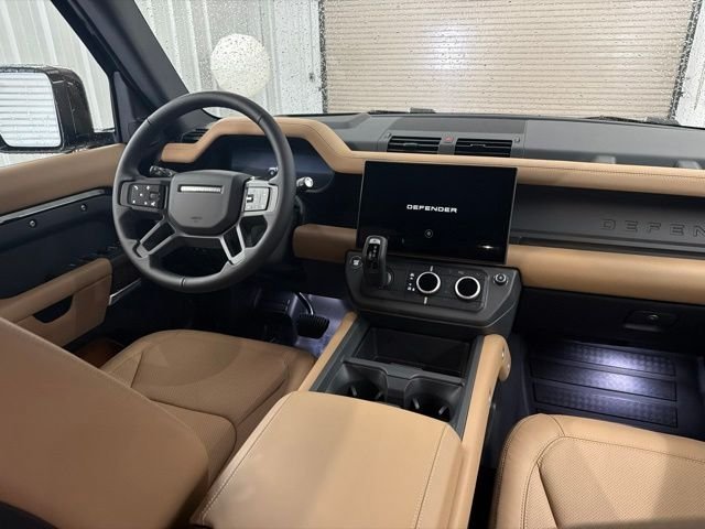 New 2026 Santorini Black Land Rover X-Dynamic SE image 20