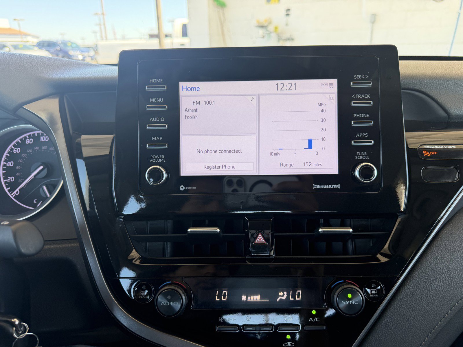 Used 2024 Ice Cap Toyota LE image 11
