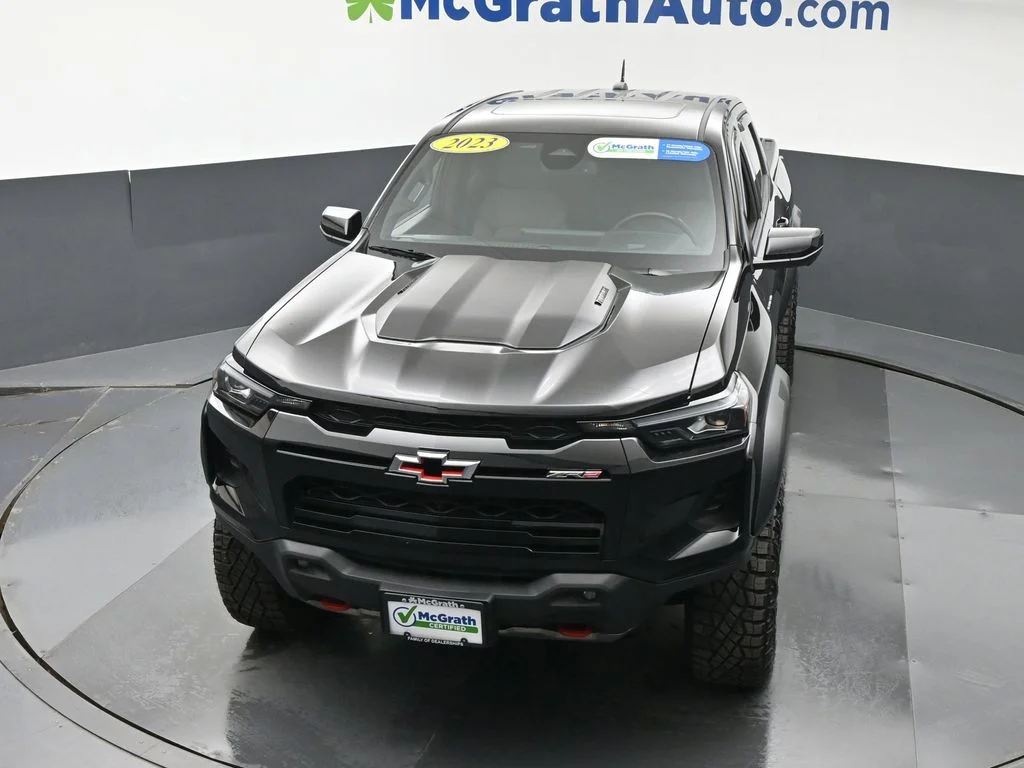 Used 2023 Black Chevrolet ZR2 image 28