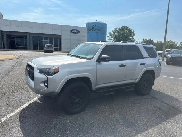 Used 2022 Silver Toyota SR5 Premium image 4