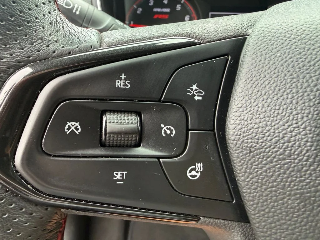 Used 2022 Black Chevrolet RS image 18