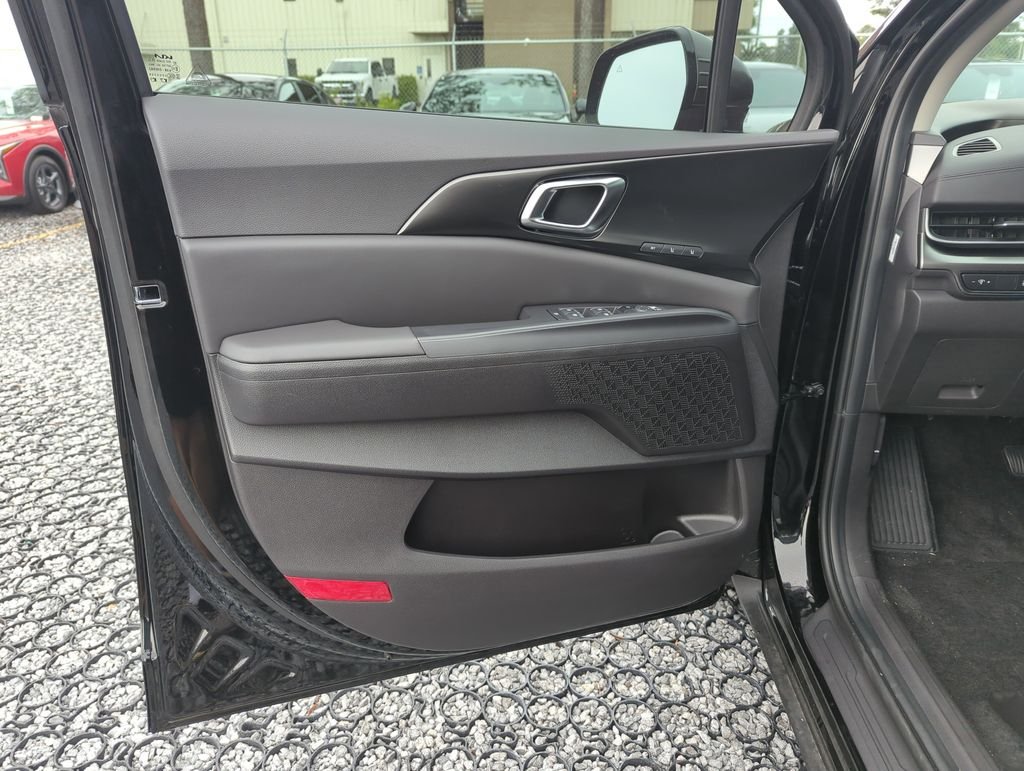 New 2026 Aurora Black Pearl Kia SX image 18