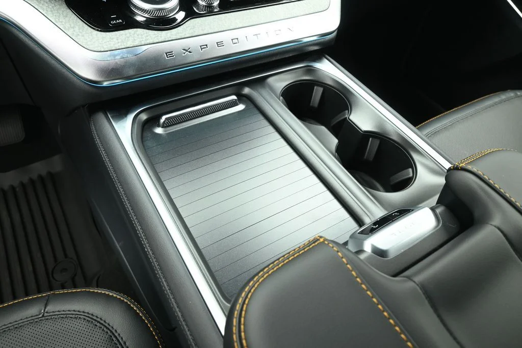 New 2026 Star White Metallic Tri-Coat Ford Tremor image 16