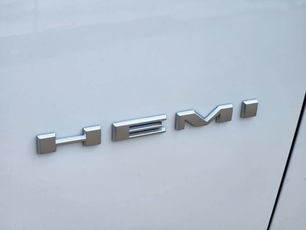 New 2026 White Knuckle Clear-Coat Exterior Paint Dodge GT Plus HEMI V8 image 8