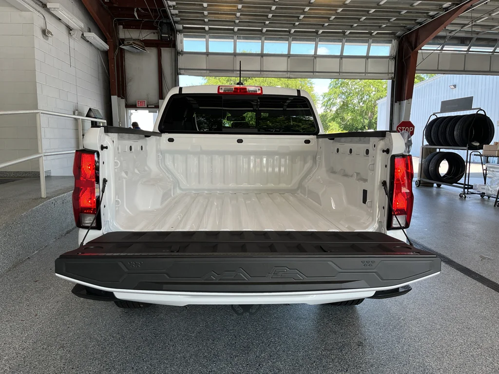 New 2026 Summit White Chevrolet LT image 8