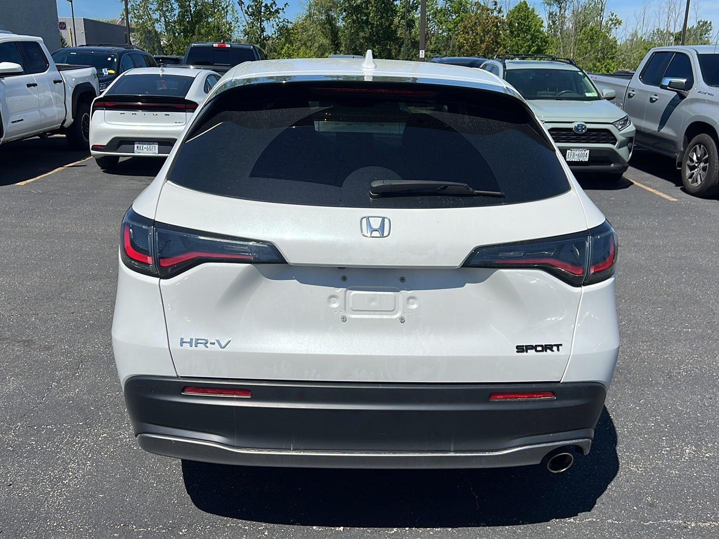 Used 2023 Platinum White Pearl Honda Sport image 3