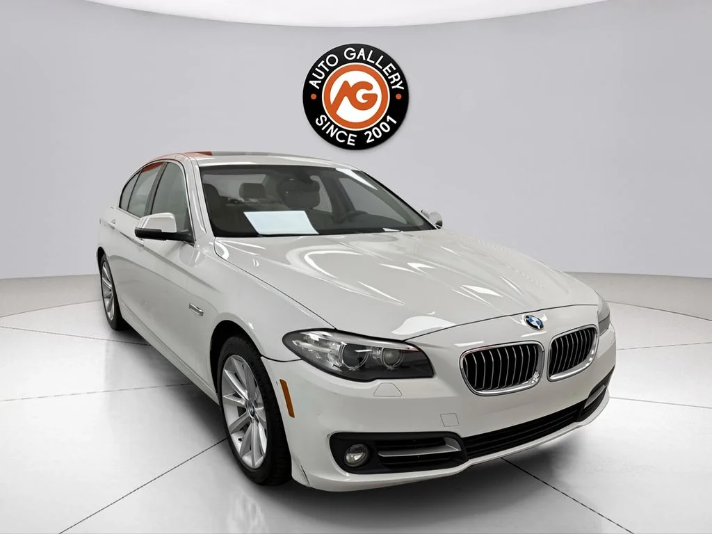 2015 BMW 5 Series 535i Sedan's photo