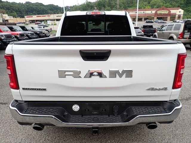 Used 2025 White Ram Big Horn/Lone Star image 4