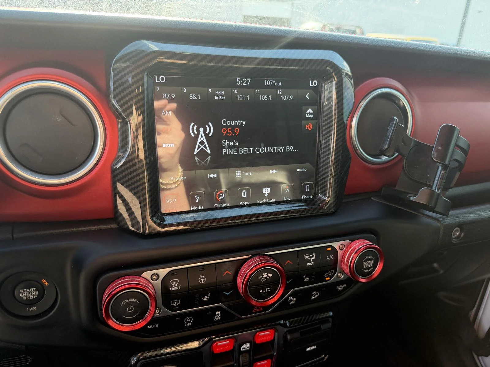 Used 2019 Bright White Clearcoat Jeep Rubicon image 11