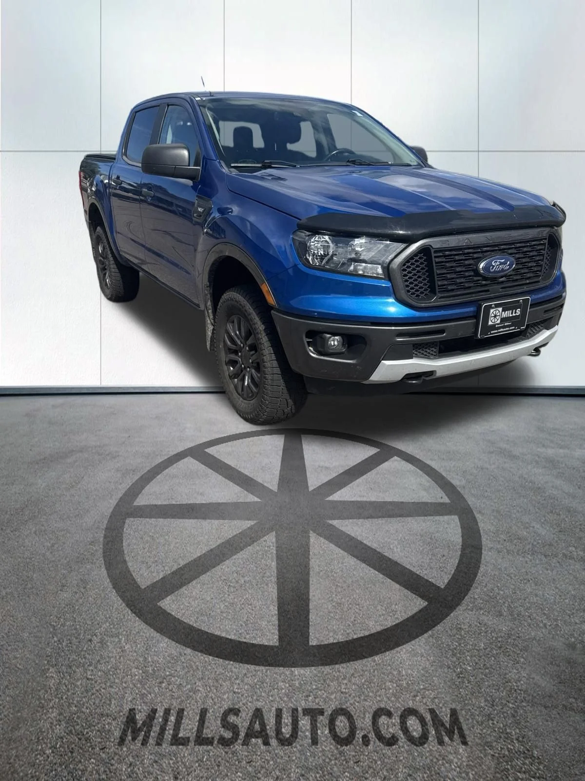 Used 2020 Lightning Blue Ford XLT image 2