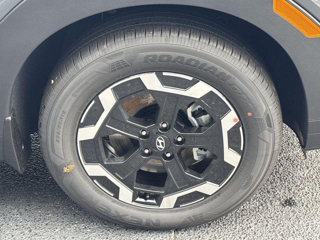 New 2026 Gray Hyundai SEL FWD image 12