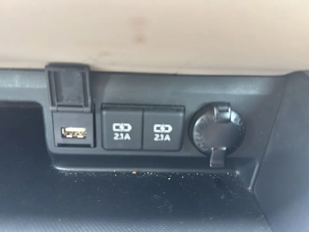 Used 2020 Magnetic Gray Metallic Toyota XLE image 29