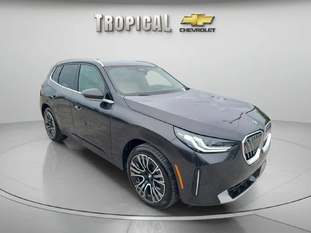 Used 2026  BMW 30 xDrive image 7