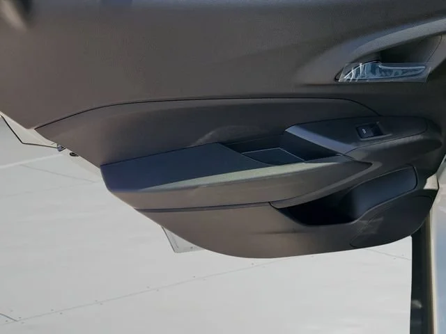 New 2026 Summit White Chevrolet LT image 17