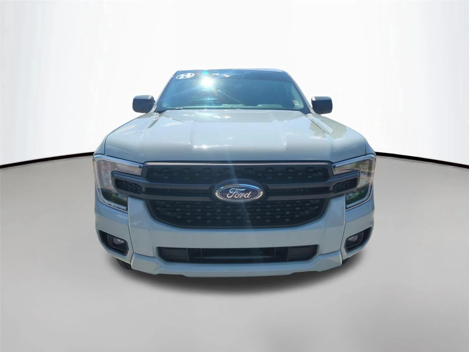 Used 2024 Cactus Gray Ford XL image 14