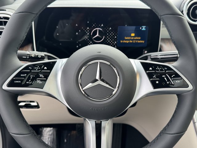 New 2026 Polar White Mercedes-Benz GLC 300 image 11