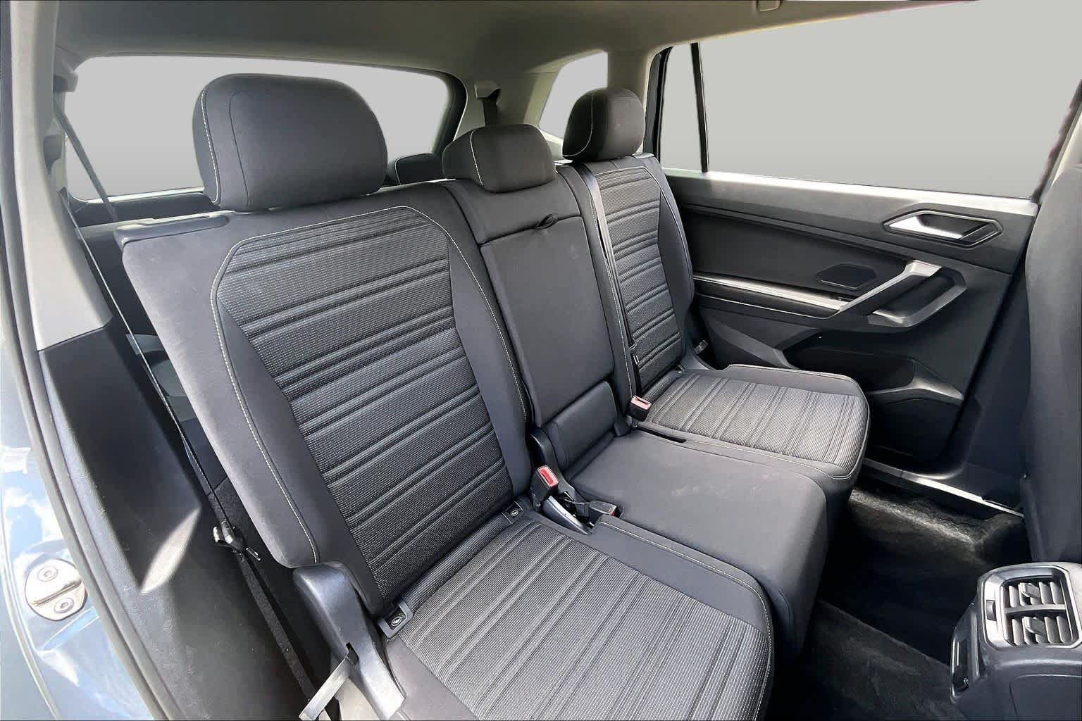 Used 2023 Platinum Gray Metallic Volkswagen S image 18
