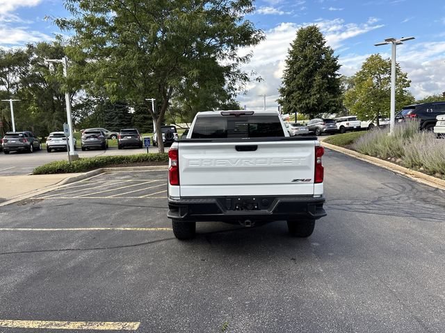 Used 2022  Chevrolet ZR2 image 12