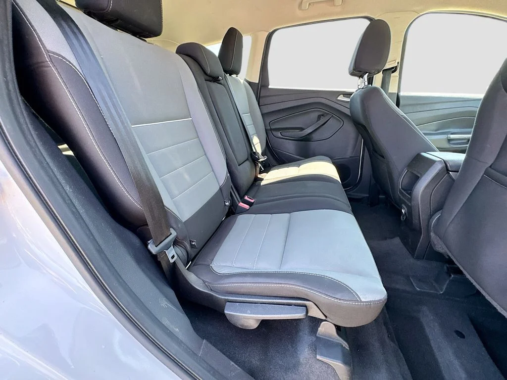 Used 2013 White Ford SE image 28