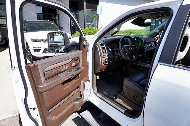 Used 2025 White Ram Limited image 42