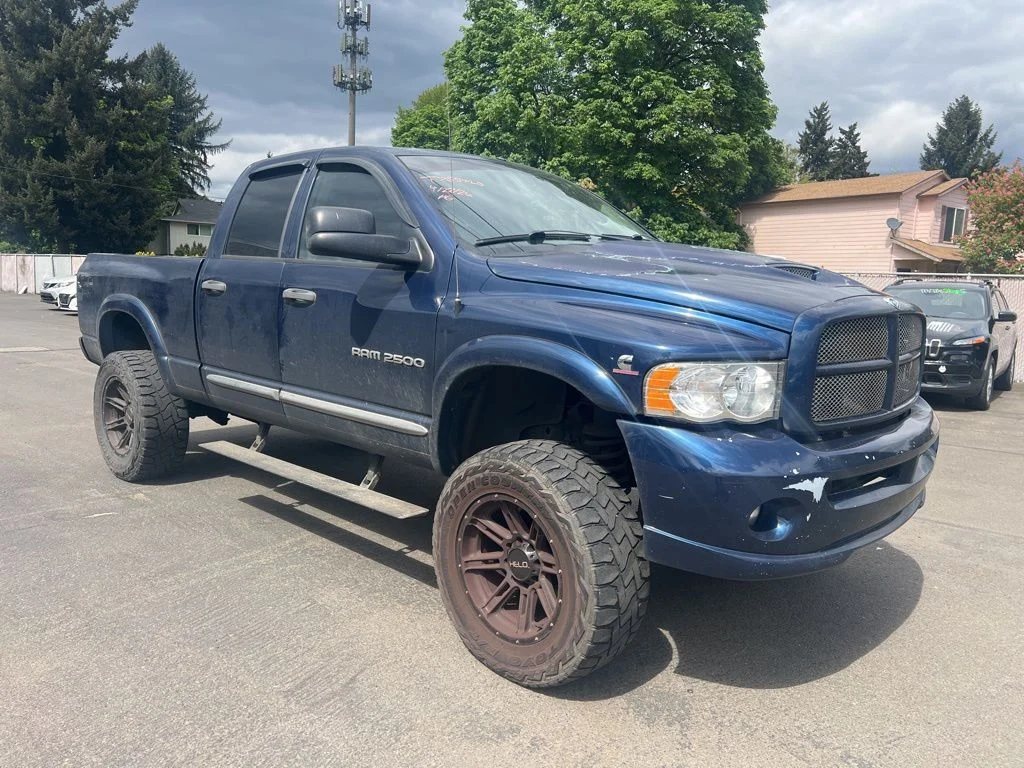 Used 2005 Blue Dodge Laramie image 1