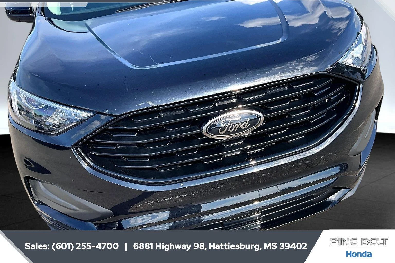 Used 2022 Agate Black Ford SE image 22