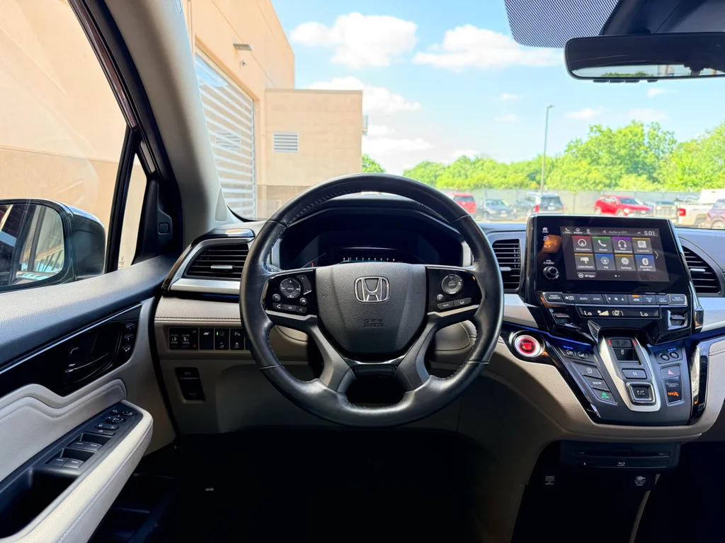 Used 2019 Deep Scarlet Pearl Honda Elite image 18