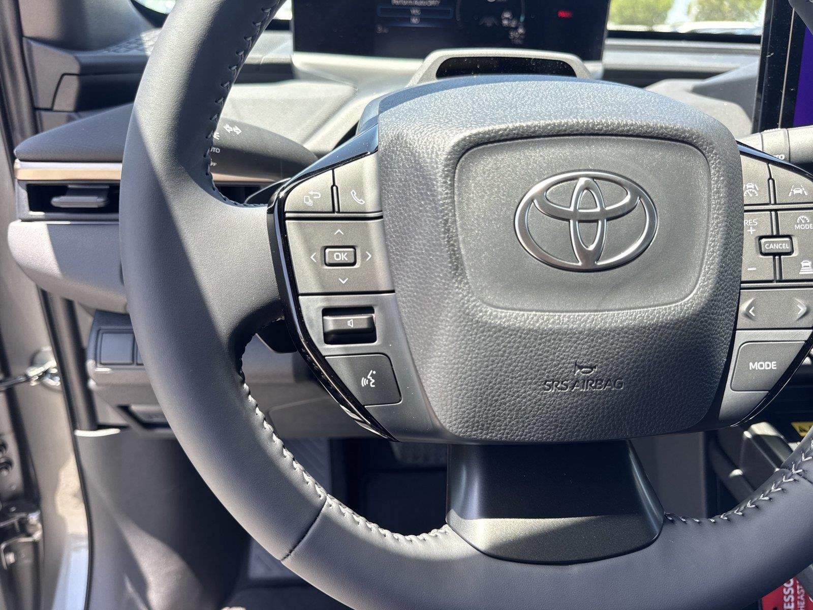 New 2026 Heavy Metal <sup>1</sup> Toyota  XLE image 9