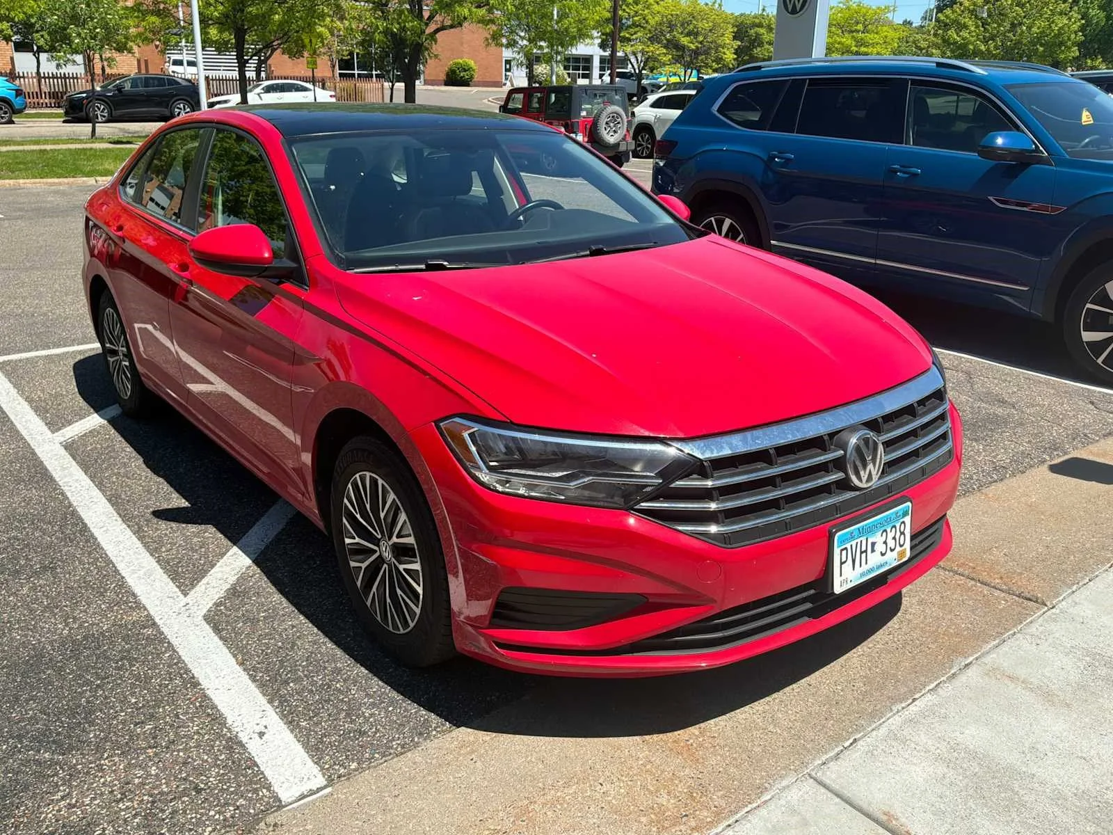 Used 2019 Volkswagen Jetta SE with VIN 3VWCB7BU8KM139614 for sale in Saint Louis Park, Minnesota