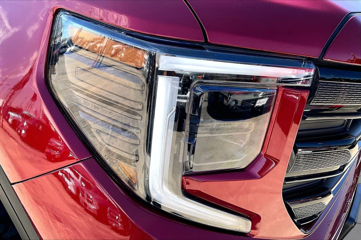 Used 2024 Volcanic Red Tintcoat GMC Elevation image 28