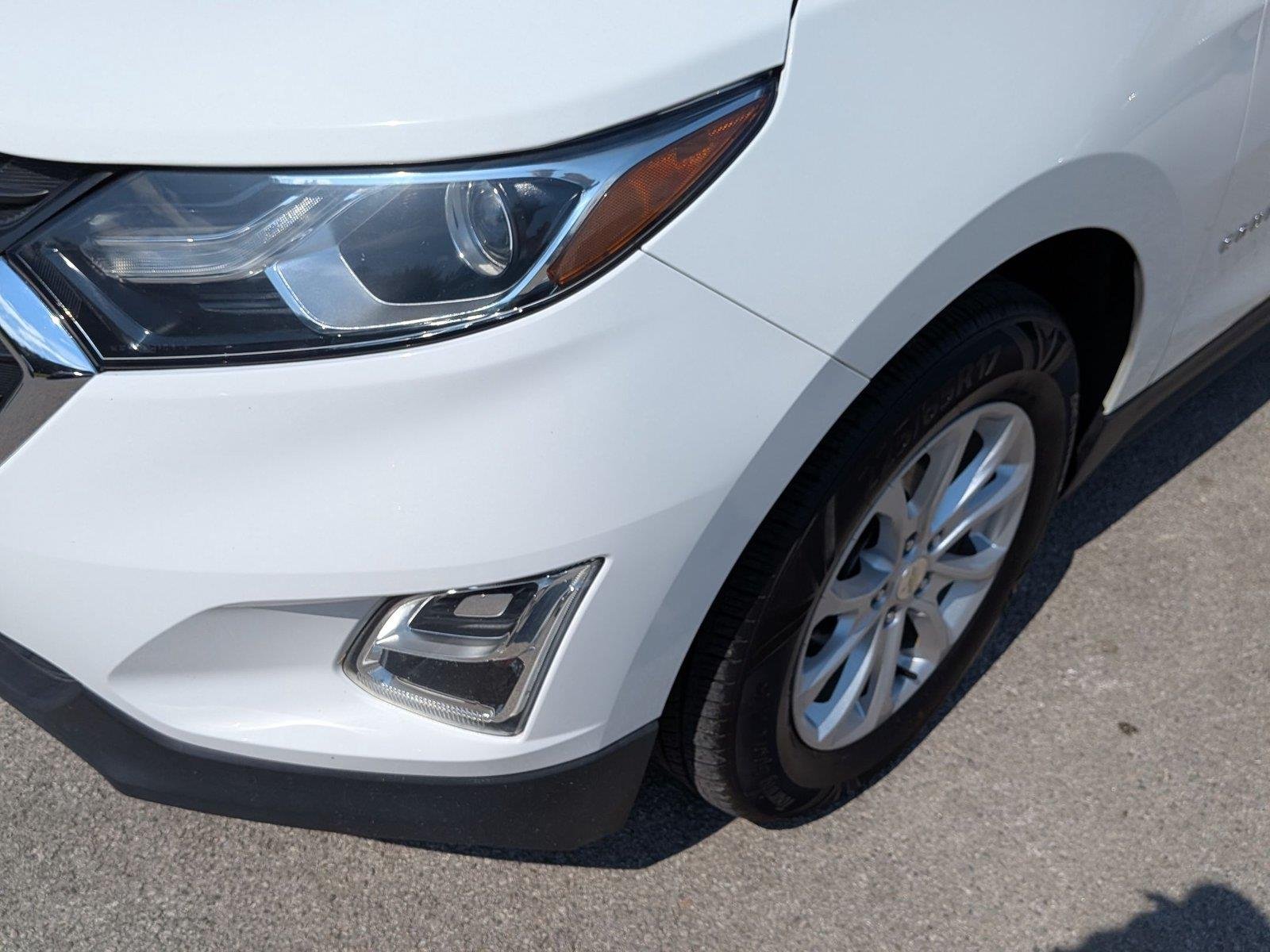 Used 2019 Summit White Chevrolet LS image 9