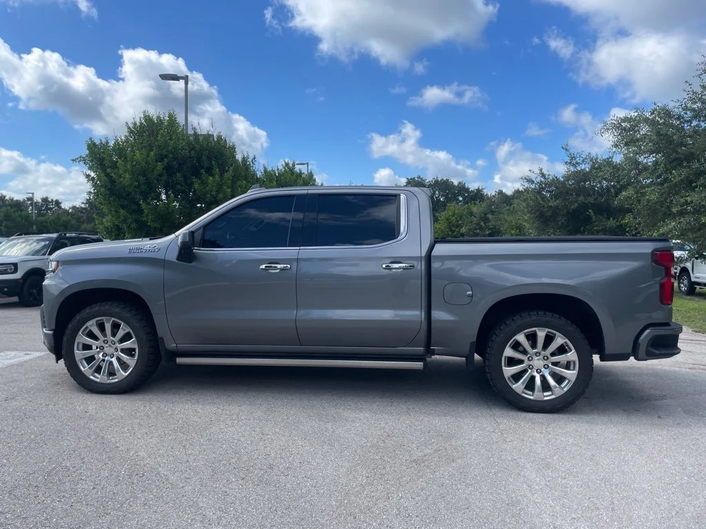 Certified Used 2022 Satin Steel Metallic Chevrolet High Country image 8