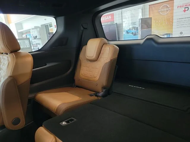 New 2026 Everest White TriCoat Nissan Platinum Reserve image 13