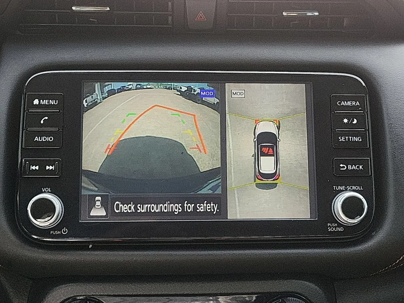 Used 2022 Black Nissan SR Xtronic CVT image 14