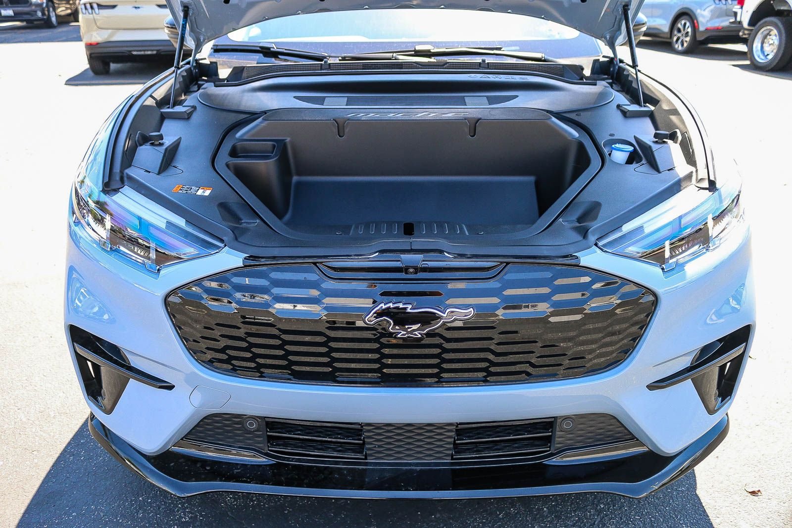 New 2026 Glacier Gray Metallic Tri-coat Ford Premium image 32
