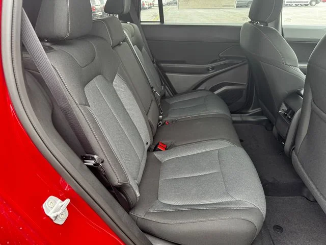 New 2026 Red Hot Pearl-Coat Exterior Paint Jeep Laredo image 16