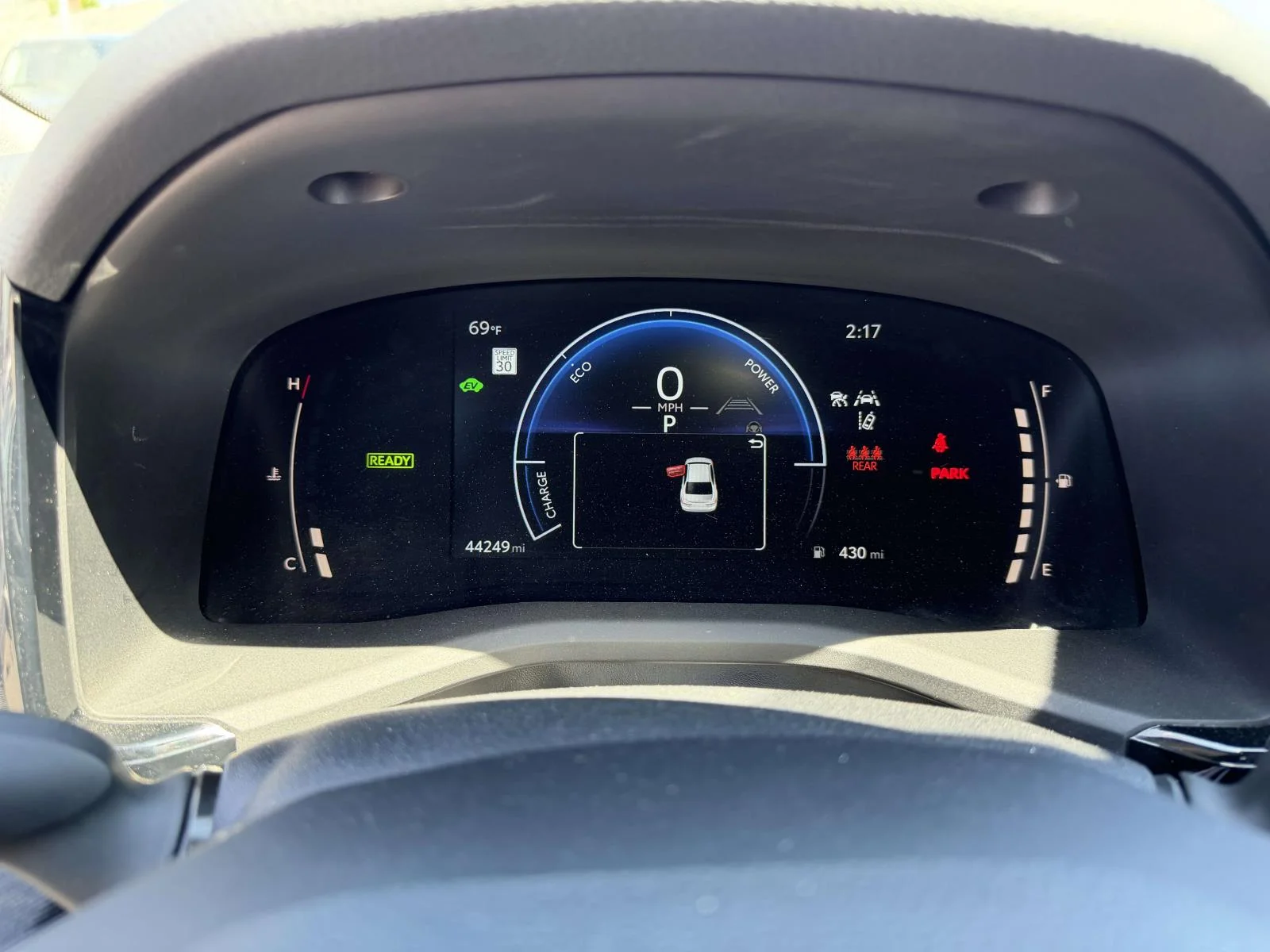 2025 Toyota Camry LE - Photo 24