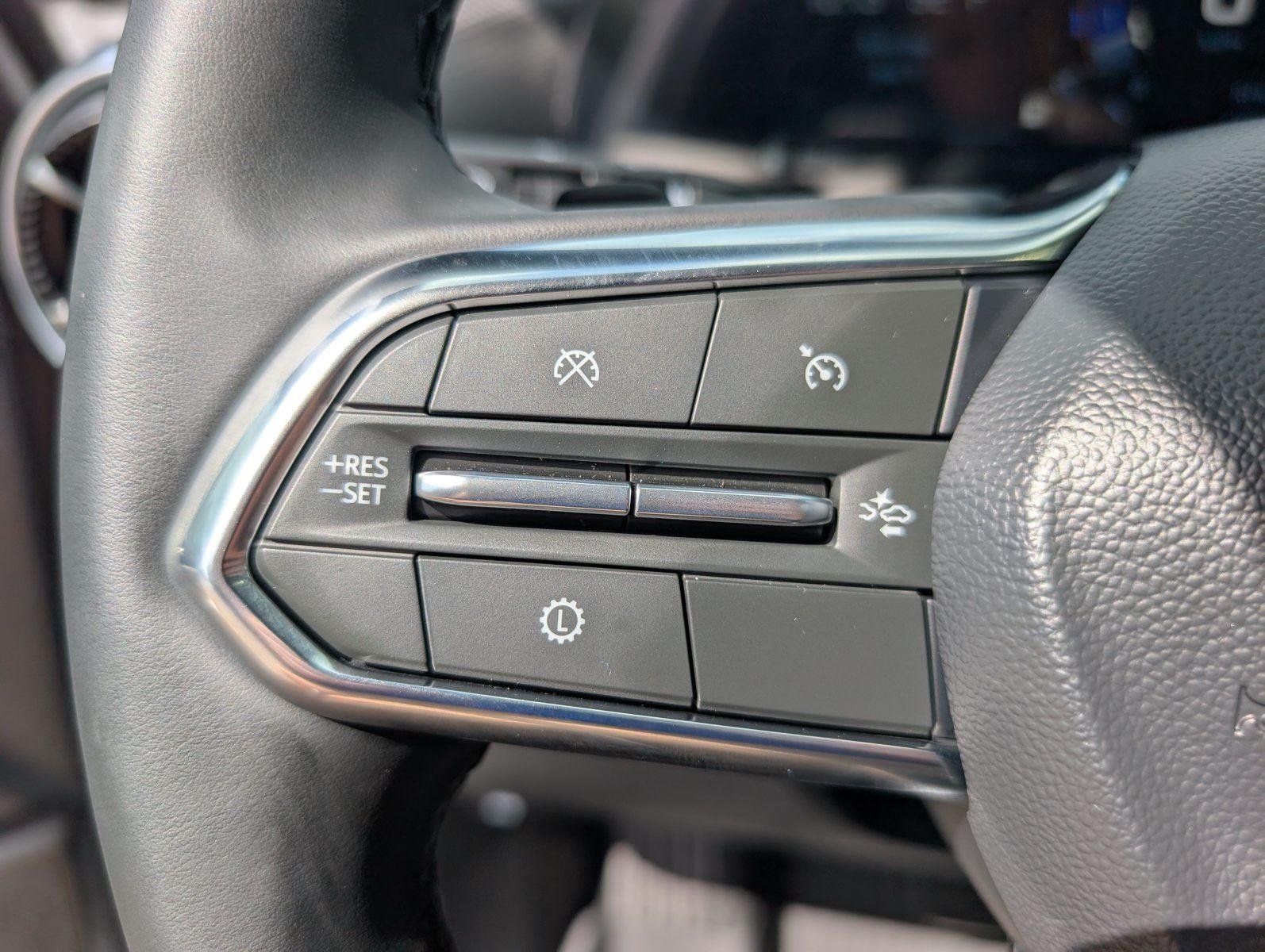2027 Chevrolet Equinox LT - Photo 25