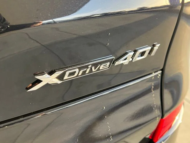 New 2026 Black BMW xDrive40i image 34
