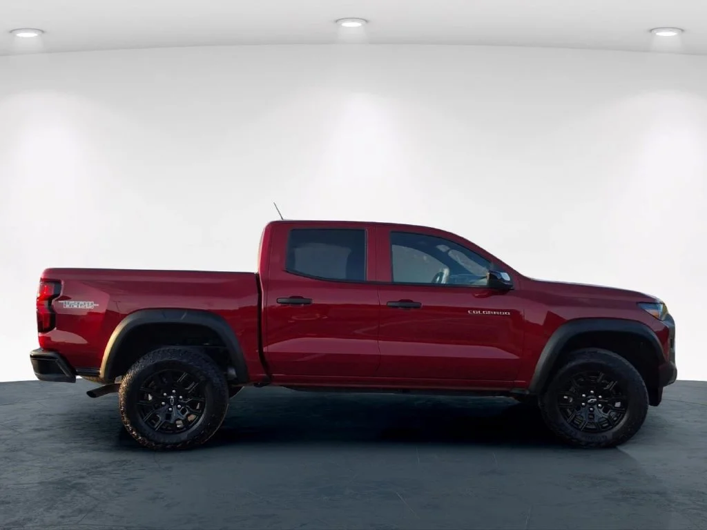 Used 2026 Red Chevrolet Trail Boss image 7