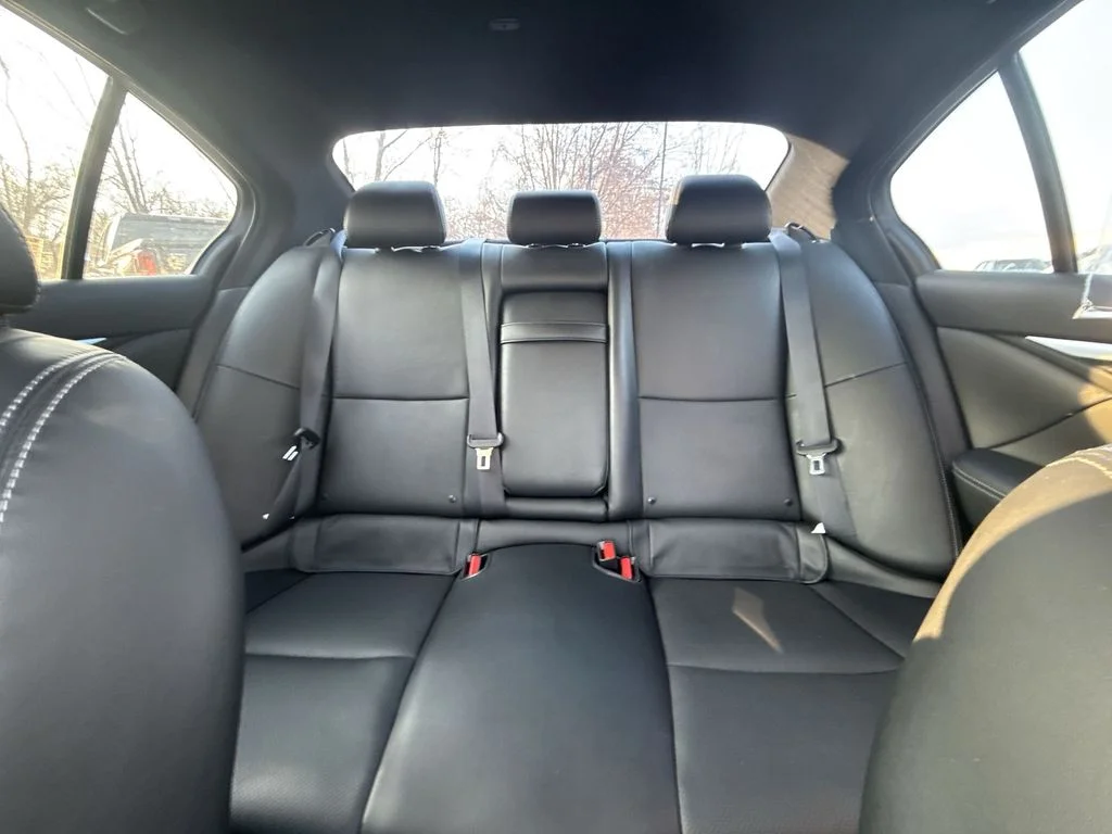 Used 2022 White INFINITI SENSORY image 22