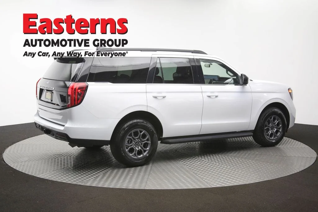 Used 2025 White Ford Active image 42